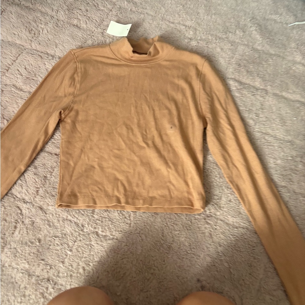 Women's Tan Long Sleeve Top